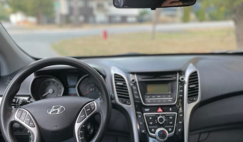 2015 Hyundai Elentra GT full