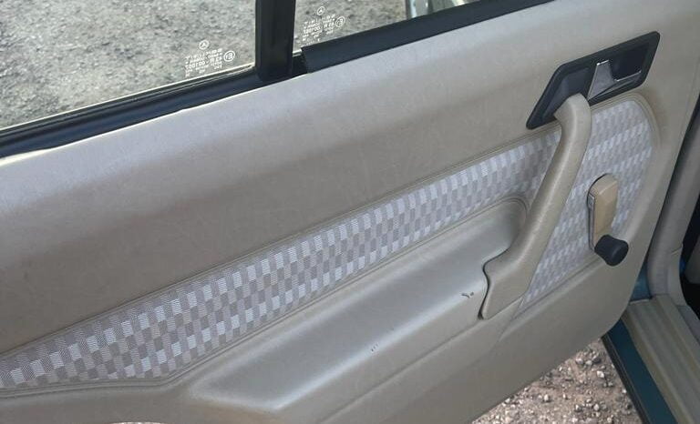 1993 Mercedes-Benz 190E full