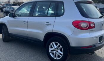 2010 Volkswagen Tiguan full
