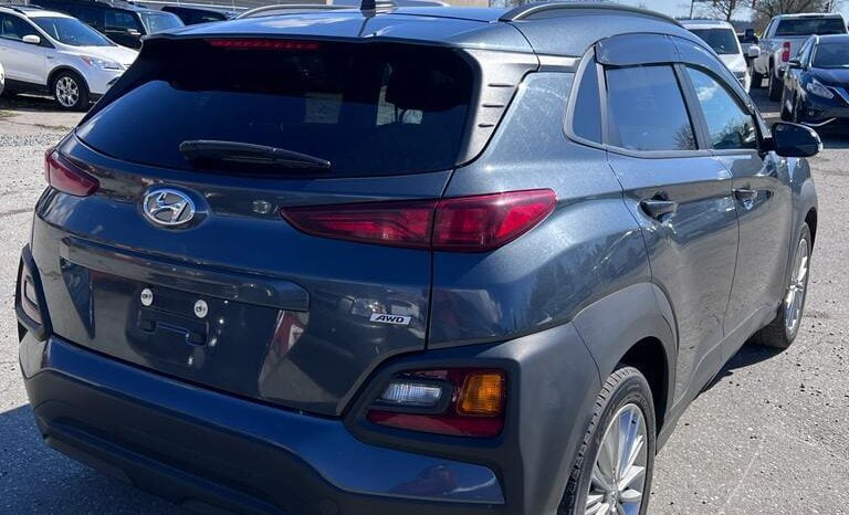 2021 Hyundai Kona Luxury full