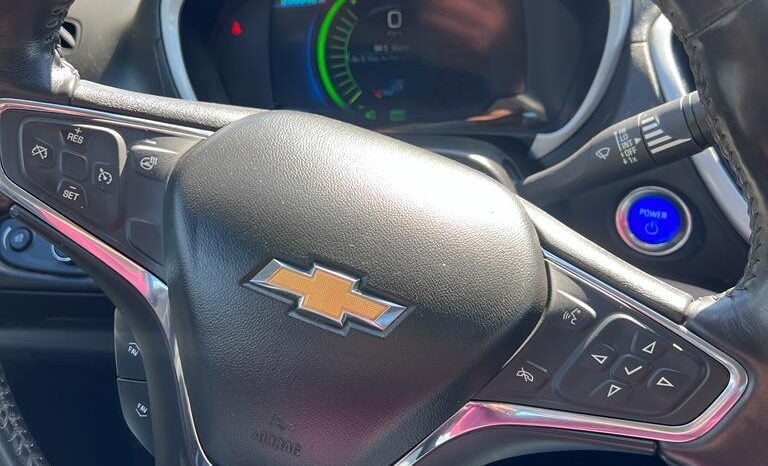 2017 Chevrolet Volt LT full