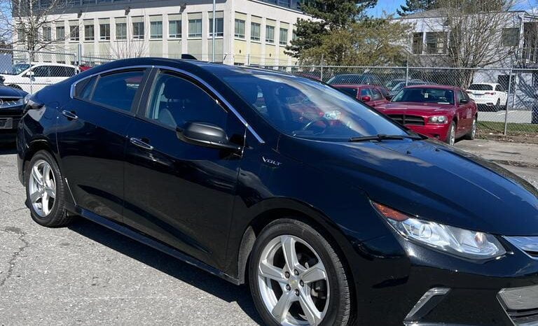 2017 Chevrolet Volt LT full