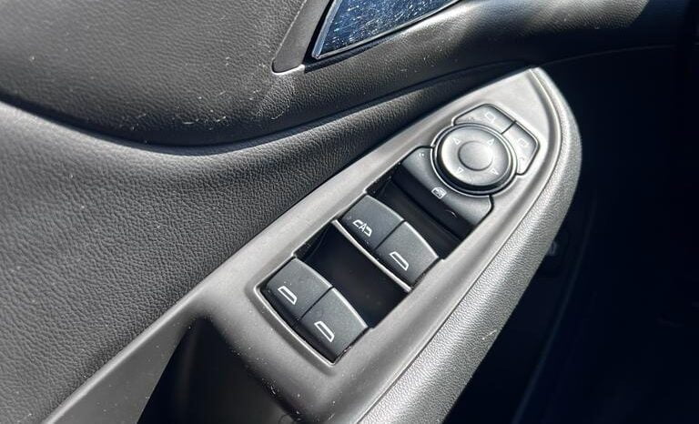 2017 Chevrolet Volt LT full