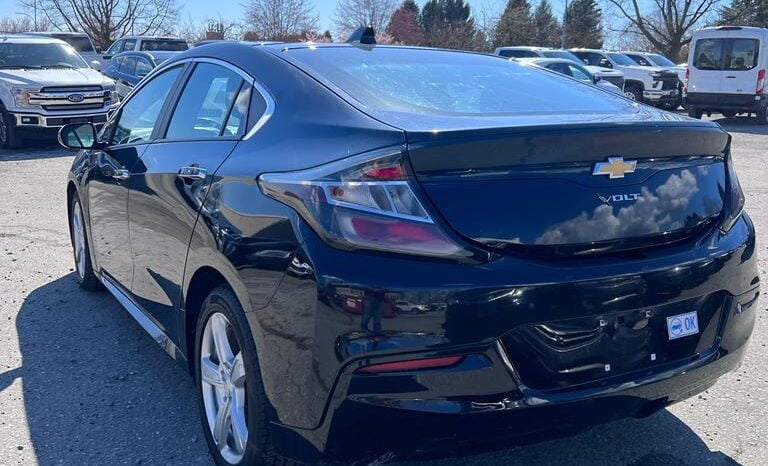 2017 Chevrolet Volt LT full