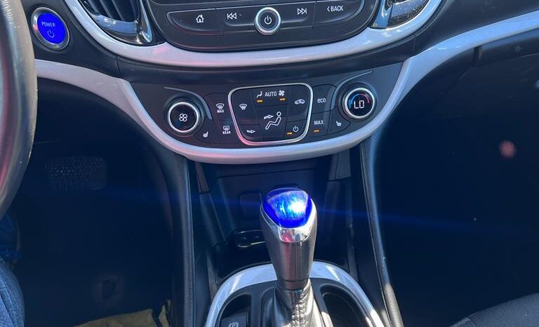 2017 Chevrolet Volt LT full