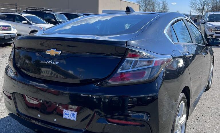 2017 Chevrolet Volt LT full