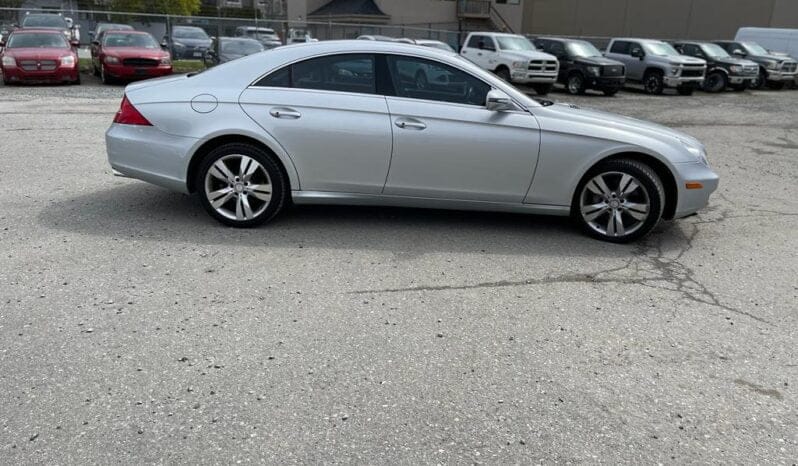 2009 Mercedes-Benz CLS-Class 5.5L full