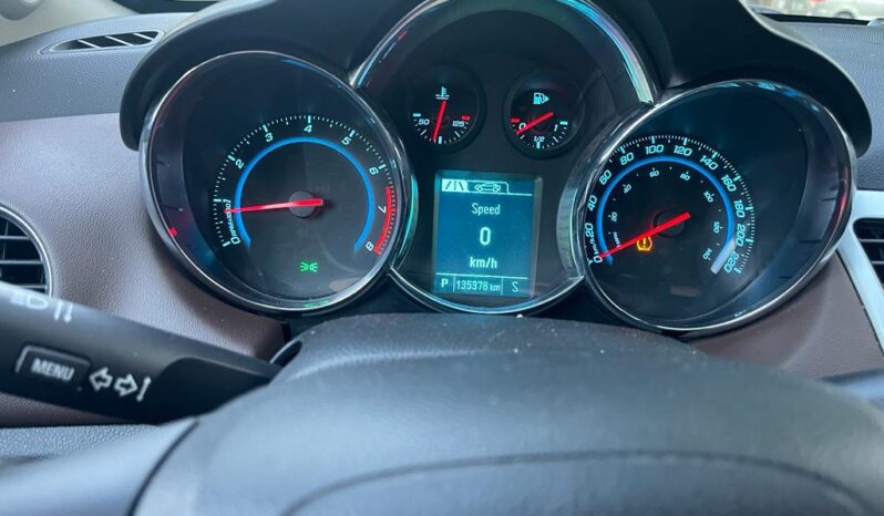 2015 Chevrolet Cruze 2LT full