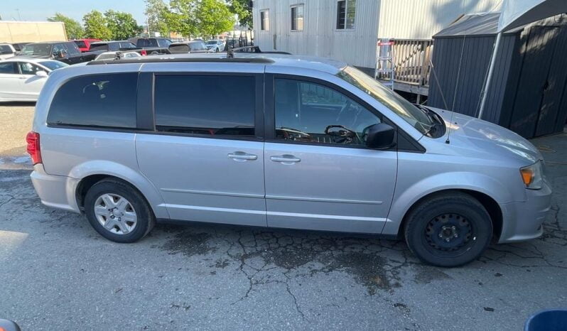 2012 Dodge Grand Caravan SE full