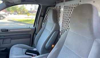 2007 Ford Freestar Cargo Van 4.2 L full