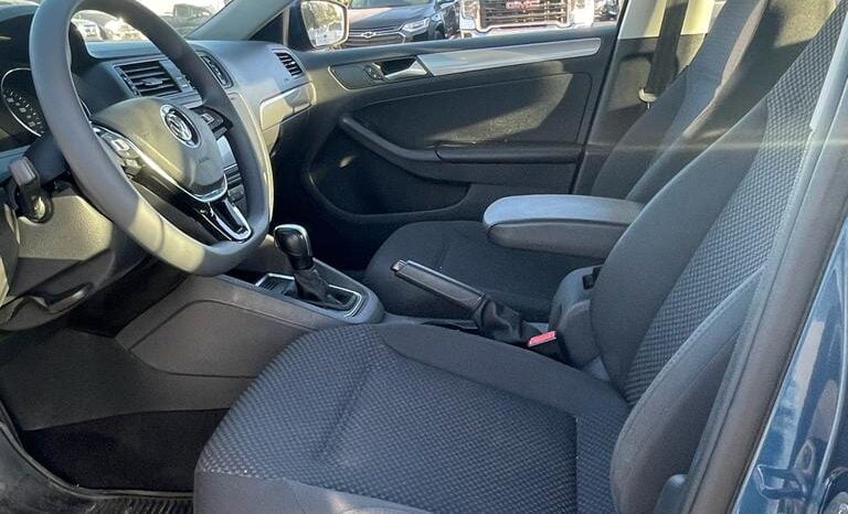 2017 Volkswagen Jetta Sedan Trendline full