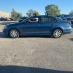 Volkswagen 2017 Sedan rebuilt photo 3