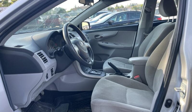 2012 Toyota Corolla CE full