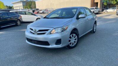 2012 Toyota Corolla CE (2)