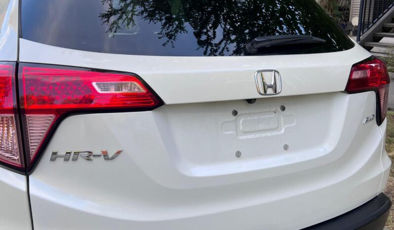 The 2016 Honda HR-V EX full