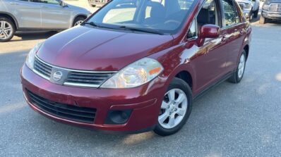 2008 Nissan Versa (8)