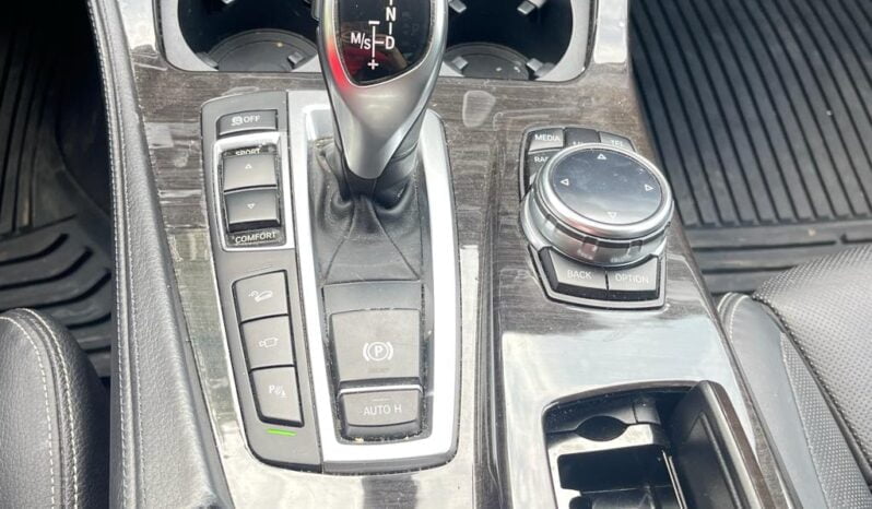 2014 BMW 5 Series 528i xDrive full