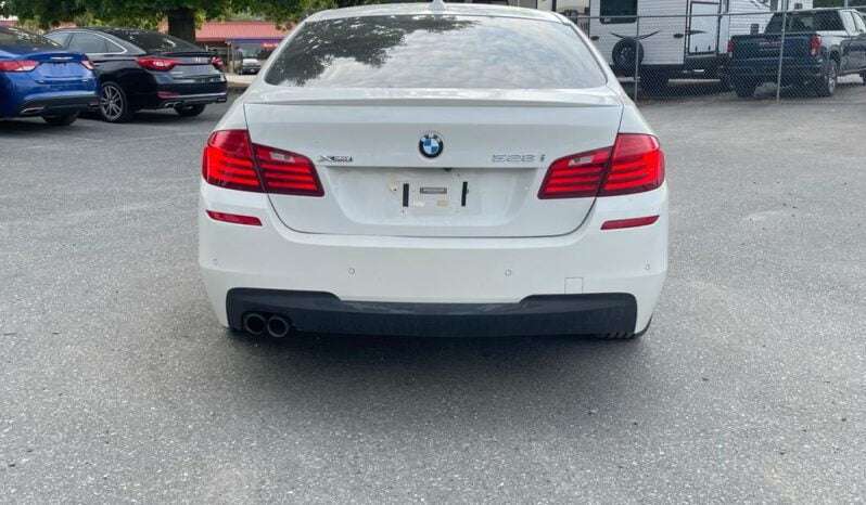2014 BMW 5 Series 528i xDrive full