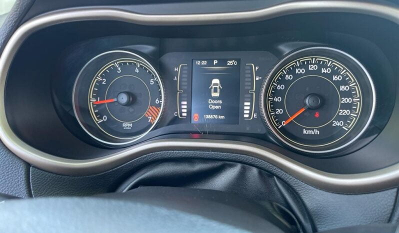 2015 Jeep Cherokee Sport full