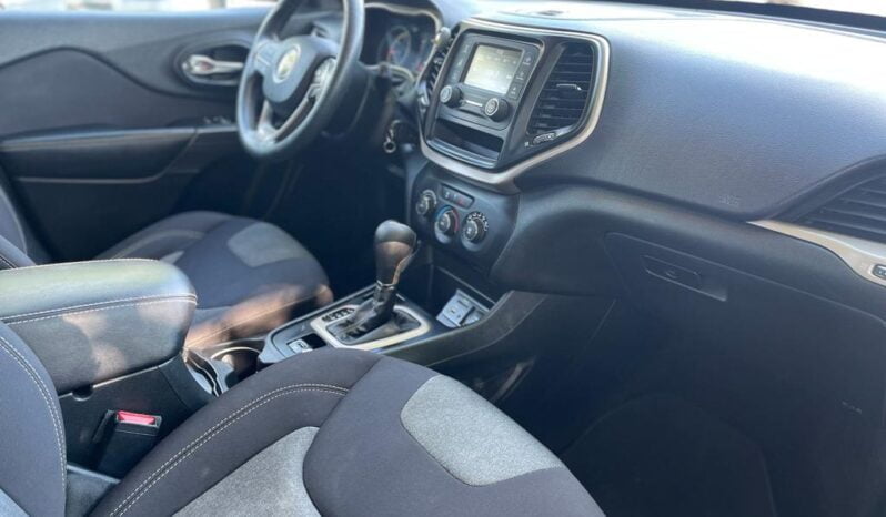 2015 Jeep Cherokee Sport full