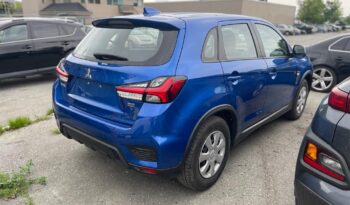 2021 Mitsubishi RVR ES full