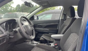 2021 Mitsubishi RVR ES full