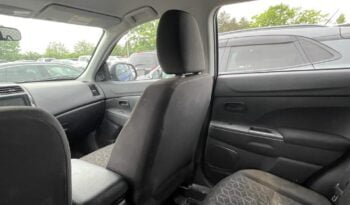 2021 Mitsubishi RVR ES full