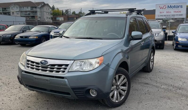 2011 Subaru Forester X Limited full