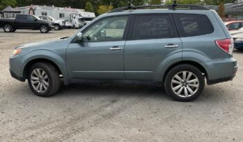 2011 Subaru Forester X Limited full