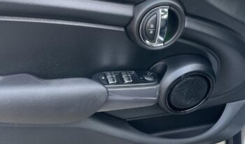 2016 MINI Cooper Hardtop 5 Door full