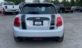 2016 MINI Cooper Hardtop 5 Door full