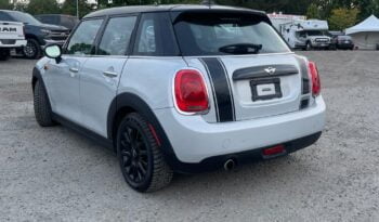 2016 MINI Cooper Hardtop 5 Door full