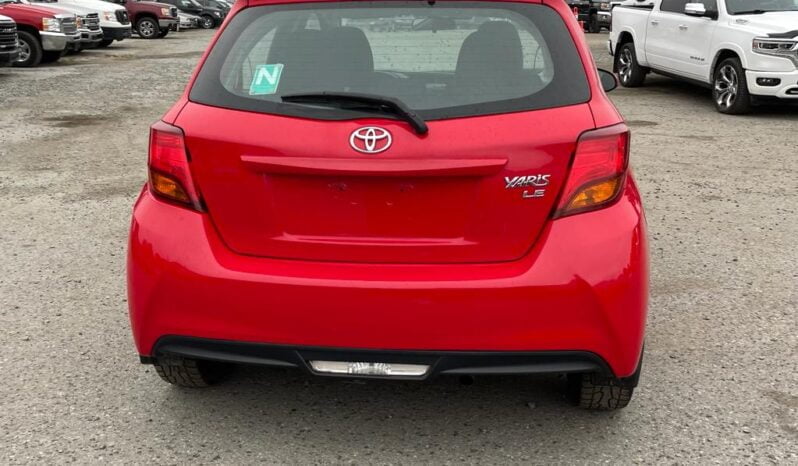 2016 Toyota Yaris full