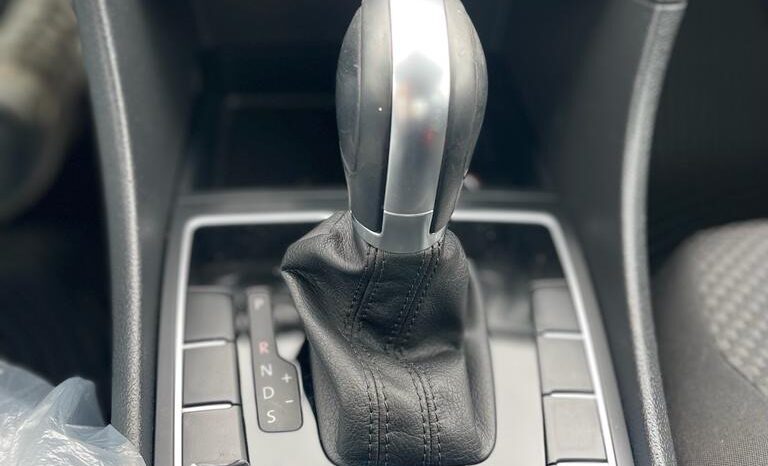 2015 Volkswagen Passat Trendline full