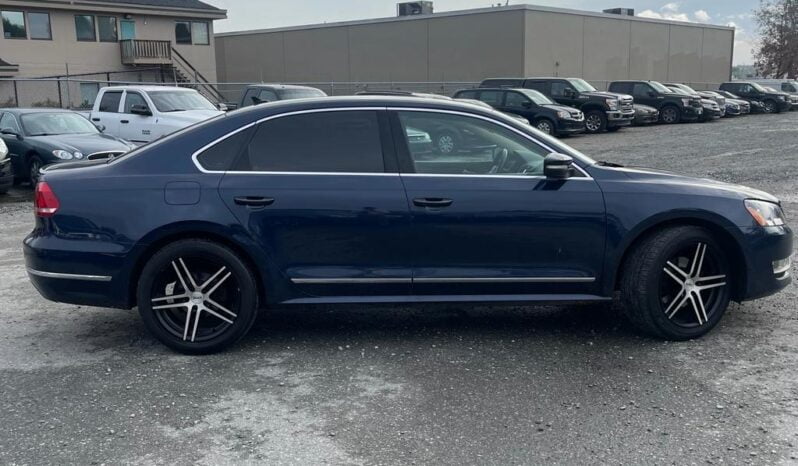 2013 Volkswagen Passat Highline full
