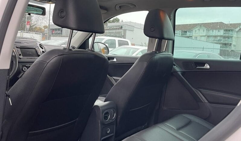 2012 Volkswagen Tiguan full