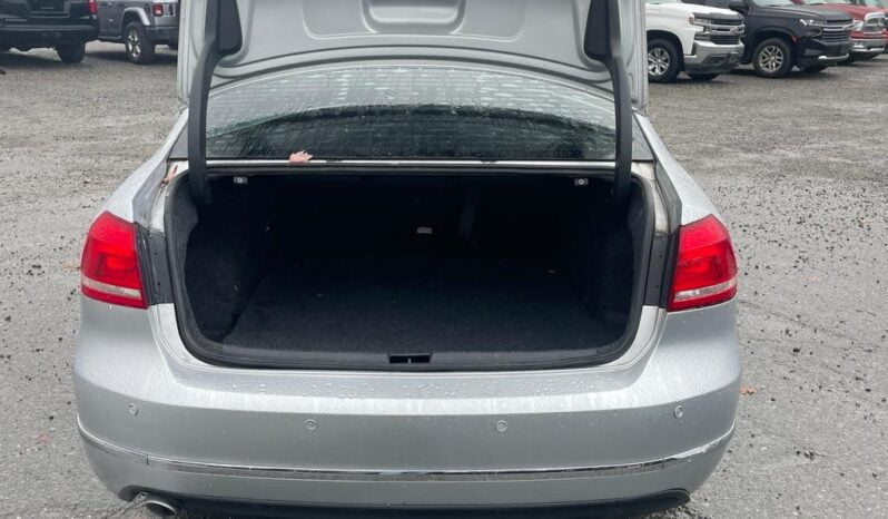 2015 Volkswagen Passat Highline full