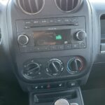 JEEP Patriot 2009 SUV clean photo 12