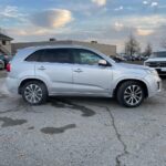 Kia Sorento 2015 SUV clean photo 4