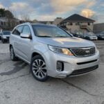 Kia Sorento 2015 SUV clean photo 19