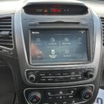 Kia Sorento 2015 SUV clean photo 13