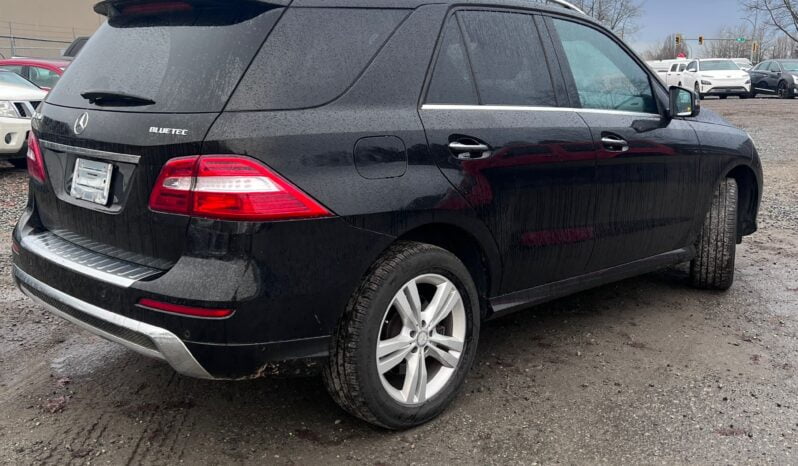 2013 Mercedes Benz M-Class 4MATIC 4dr ML 350 BlueTEC full