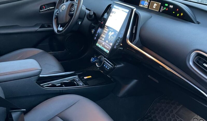 2020 Toyota Prius Prime full