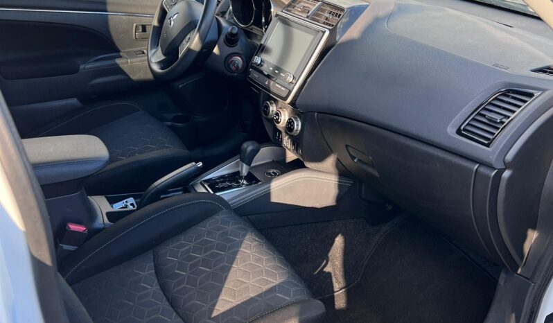 2021 Mitsubishi RVR ES full