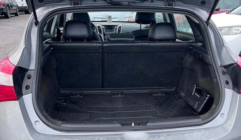 2013 Hyundai Elantra GT full