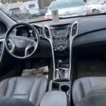 Hyundai Elantra 2013 Hatchback used-cars-fr photo 9