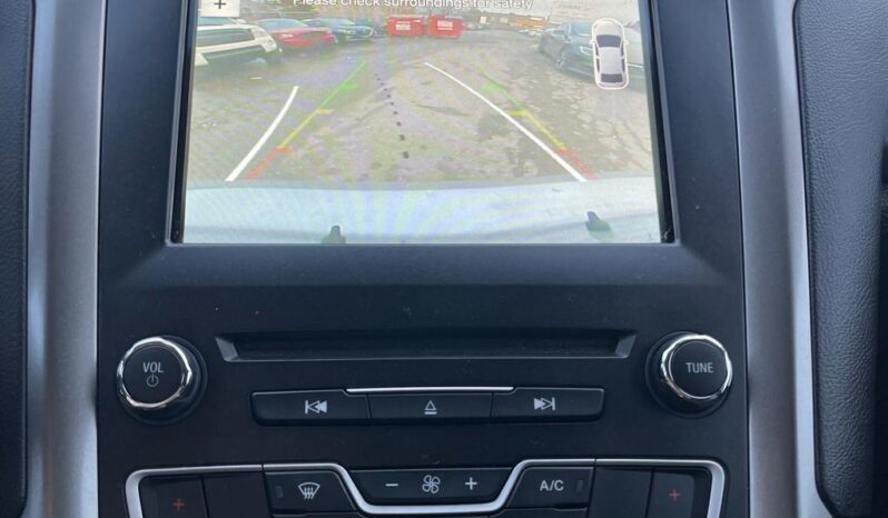 2018 Ford Fusion SE full