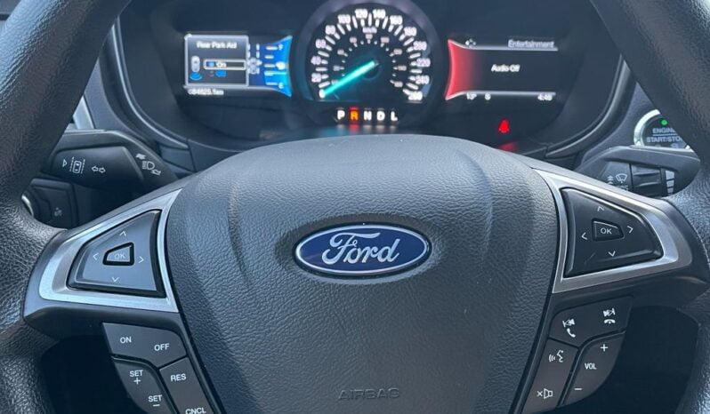2018 Ford Fusion SE full