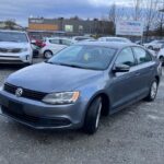 Volkswagen Jetta 2011 Sedan used-cars-fr photo 2