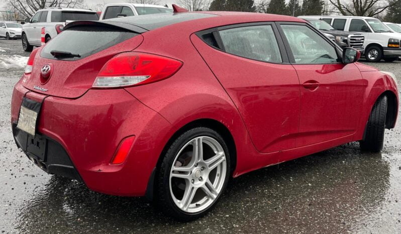 2012 Hyundai Veloster full